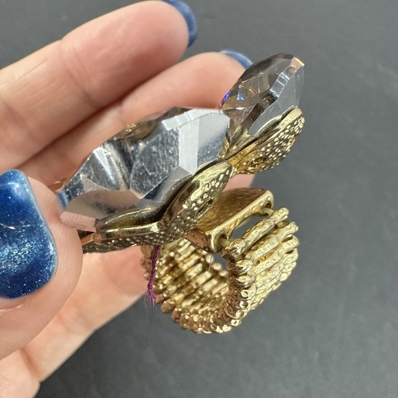 Brand New Crystal Cocktail Flower Ring Big Vintage Ring Stretchy Band - Picture 8 of 16